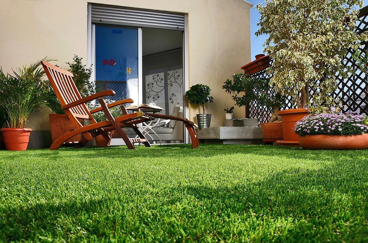 elegir-cesped-artificial-natural elegir-cesped-artificial-natural