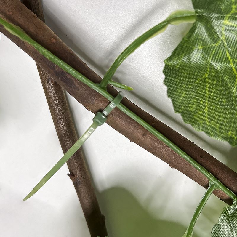 Easy to Install Artificial Green Plant Fence